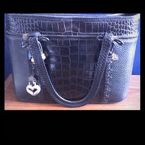 Gently used leather Brighton bag needs a new home!